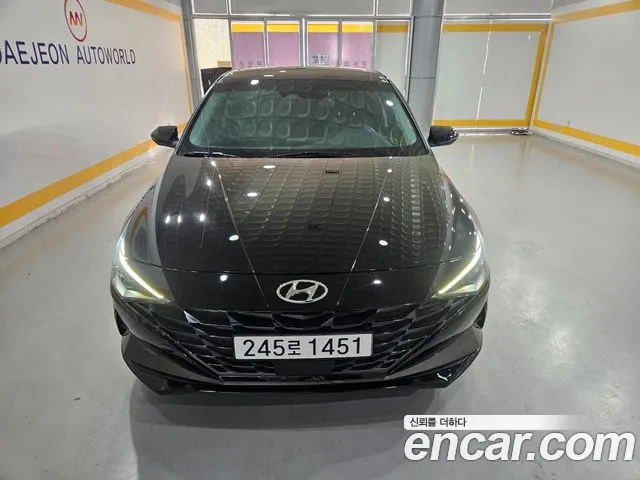 Hyundai Avante — фото 1