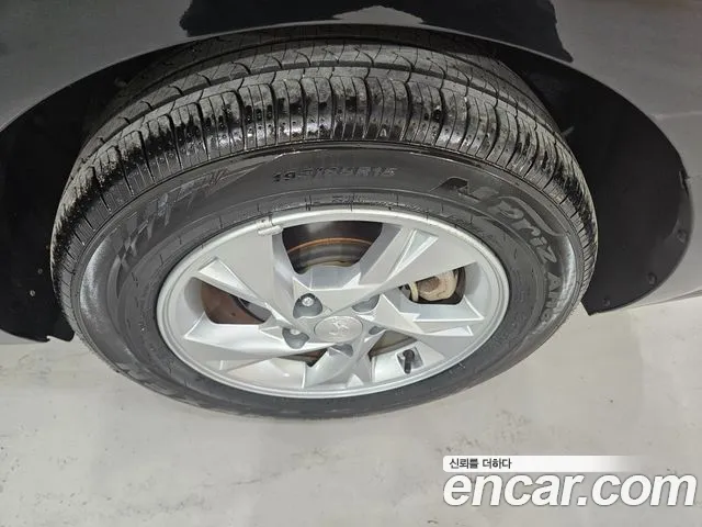Hyundai Avante — фото 19