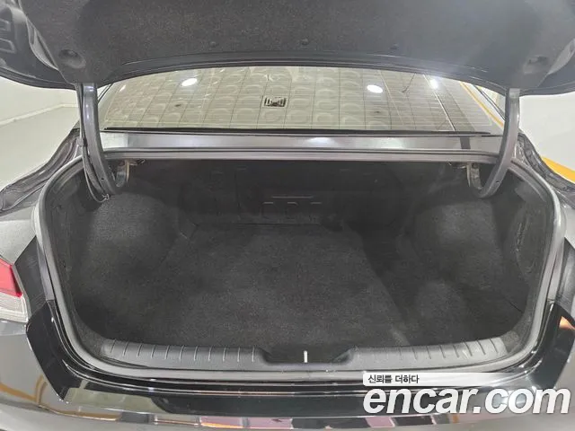 Hyundai Avante — фото 10