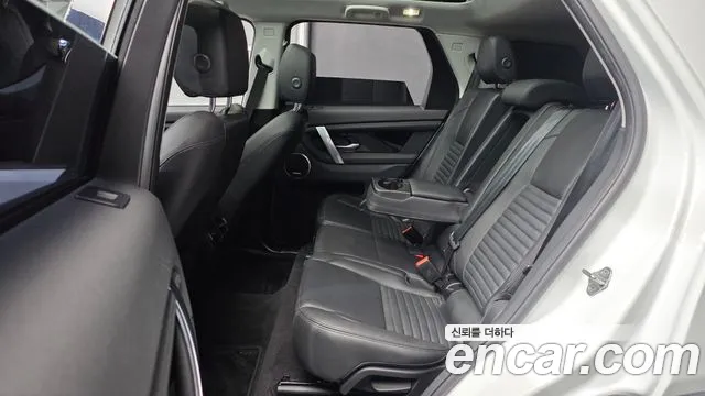 Land Rover Discovery Sport — фото 12