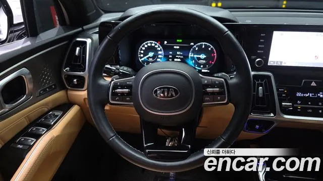 Kia Sorento — фото 13
