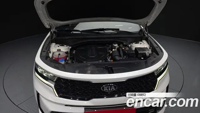 Kia Sorento — фото 5