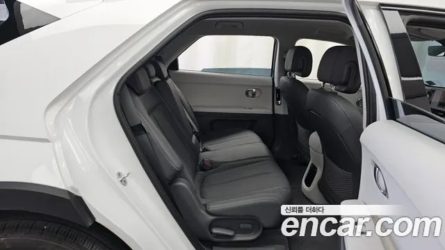 Hyundai Ioniq 5 — фото 12