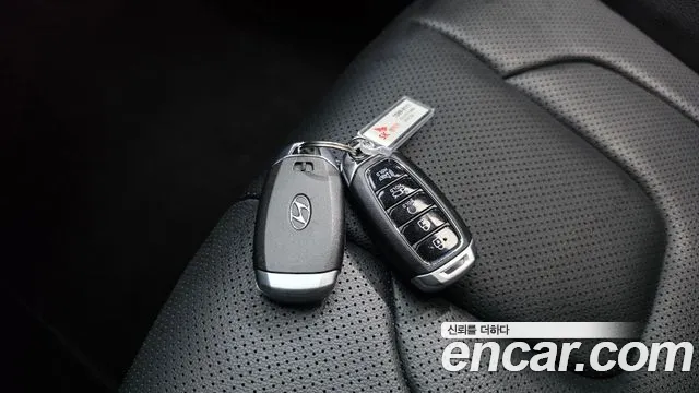Hyundai Avante — фото 16