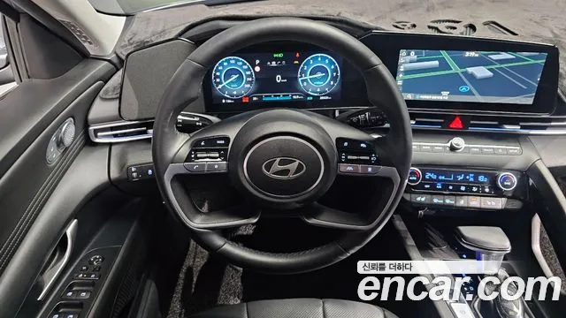 Hyundai Avante — фото 12