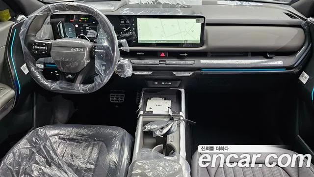 Kia Seltos — фото 7