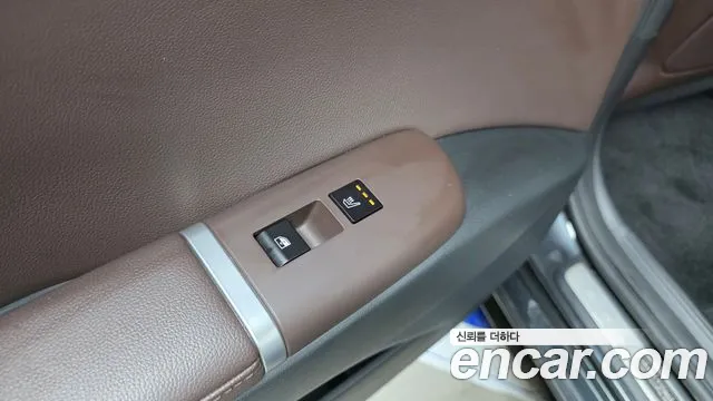 Hyundai Grandeur — фото 18