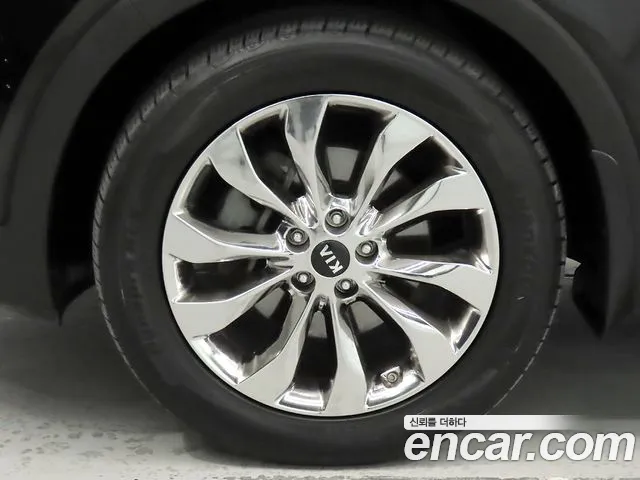 Kia Sorento — фото 20