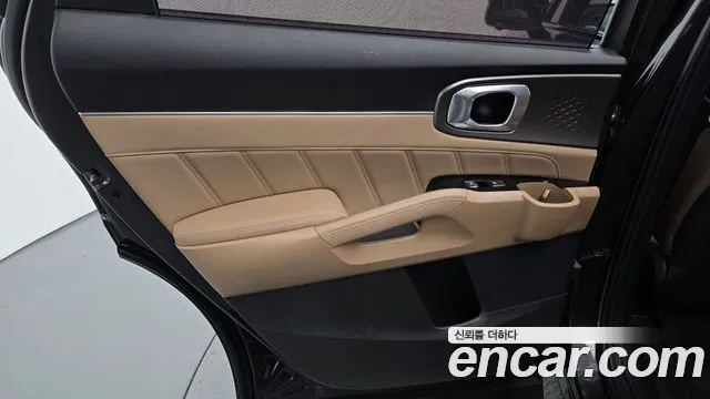 Kia Sorento — фото 25