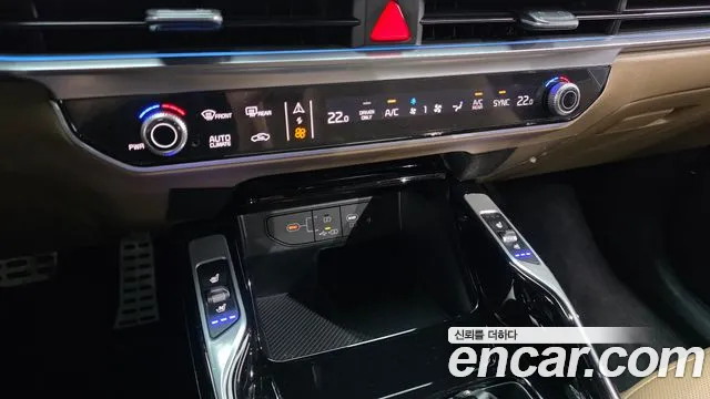 Kia Sorento — фото 37