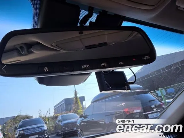 Hyundai Grandeur — фото 17