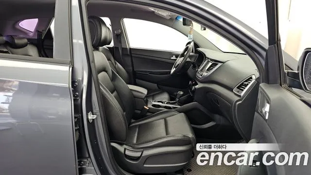 Hyundai Tucson — фото 11
