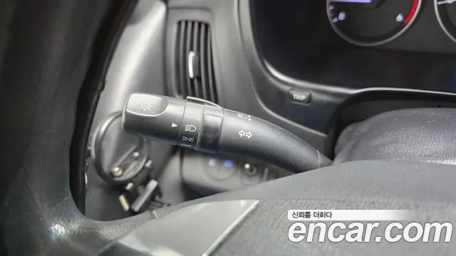 Hyundai Starex — фото 19