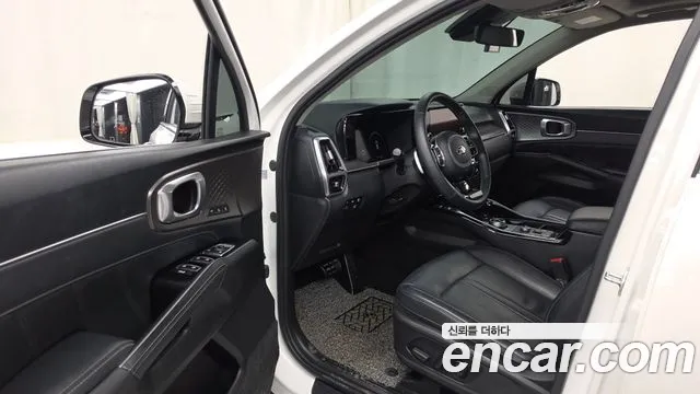 Kia Sorento — фото 10