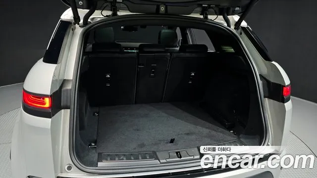 Land Rover Range Rover Evoque — фото 20