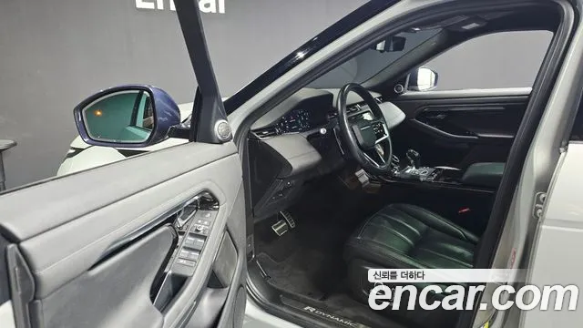 Land Rover Range Rover Evoque — фото 10