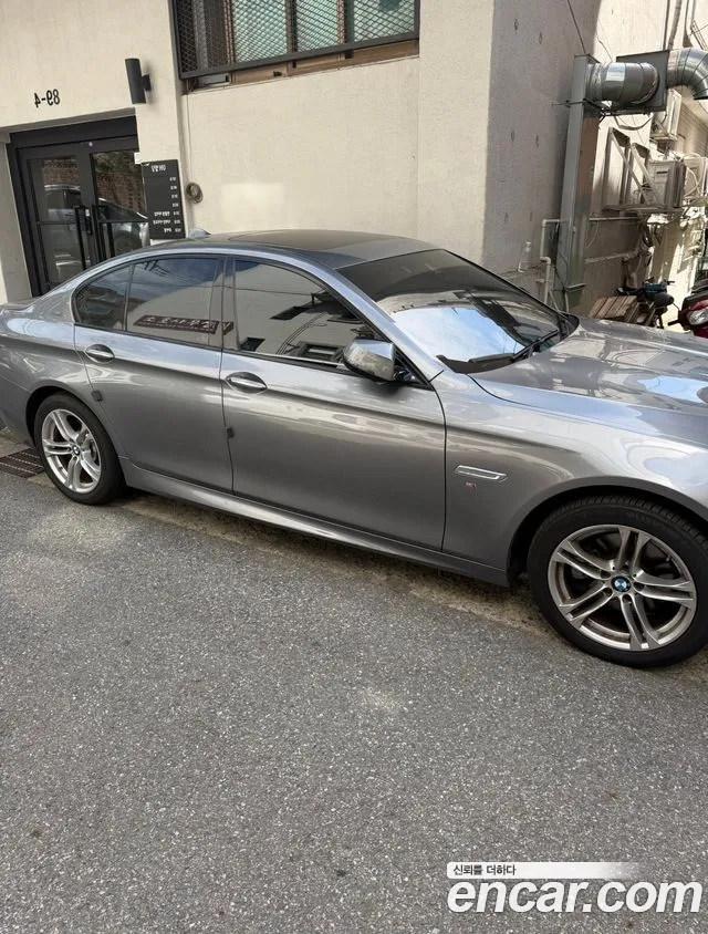 BMW 5-Series — фото 1