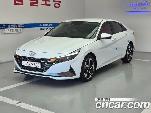 Hyundai Avante — фото 1