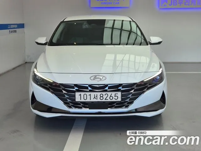 Hyundai Avante — фото 2