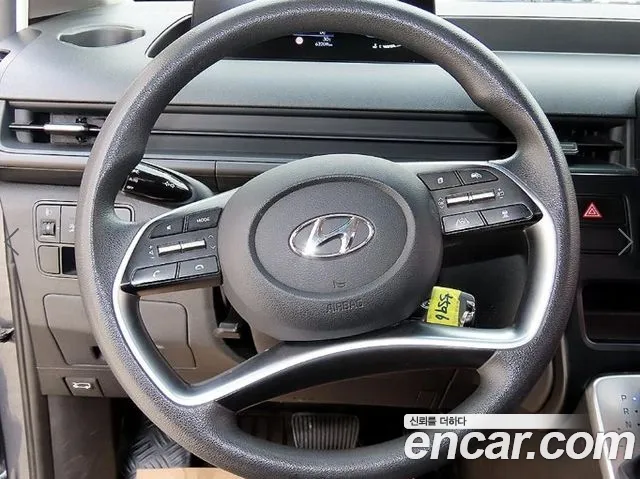 Hyundai Staria — фото 9