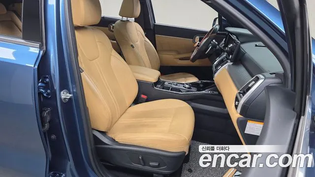 Kia Sorento — фото 11