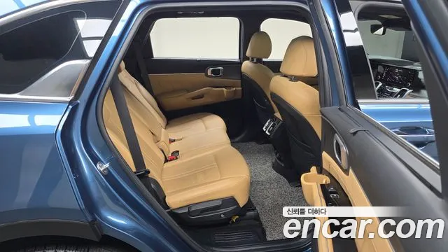 Kia Sorento — фото 27