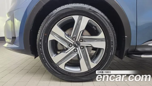 Kia Sorento — фото 5