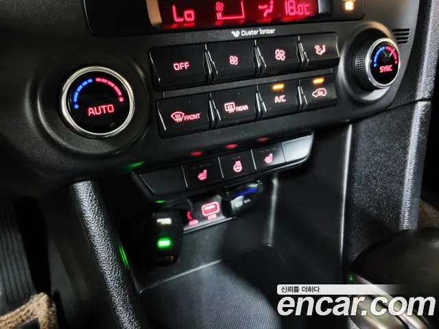 Kia Sportage — фото 15