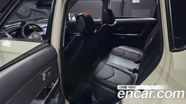 Kia Soul — фото 12