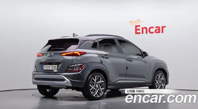 Hyundai Kona — фото 1