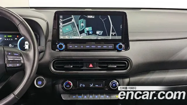 Hyundai Kona — фото 13