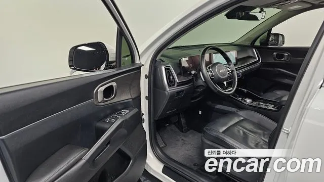 Kia Sorento — фото 10