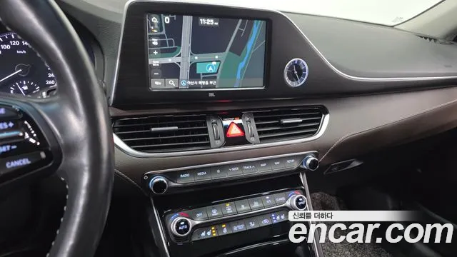 Hyundai Grandeur — фото 14