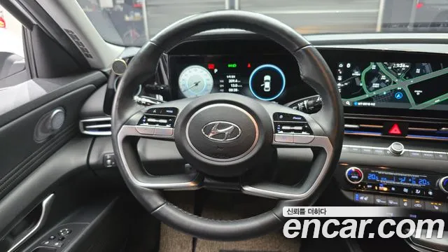 Hyundai Avante — фото 13