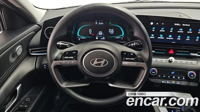 Hyundai Avante — фото 13