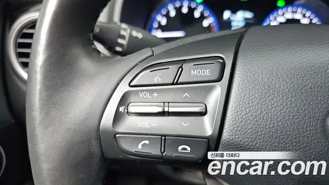 Hyundai Kona — фото 17