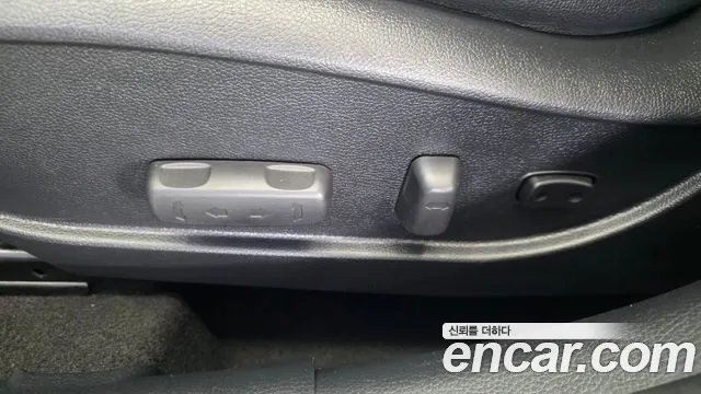 Hyundai i30 — фото 17