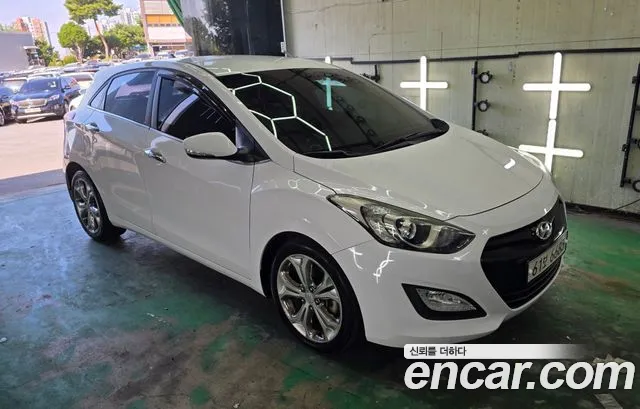 Hyundai i30 — фото 2