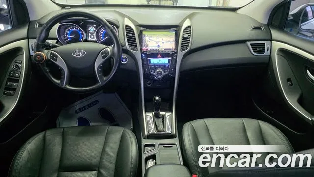 Hyundai i30 — фото 7