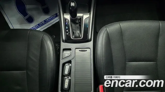 Hyundai i30 — фото 9
