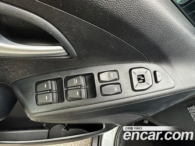 Hyundai Tucson — фото 15