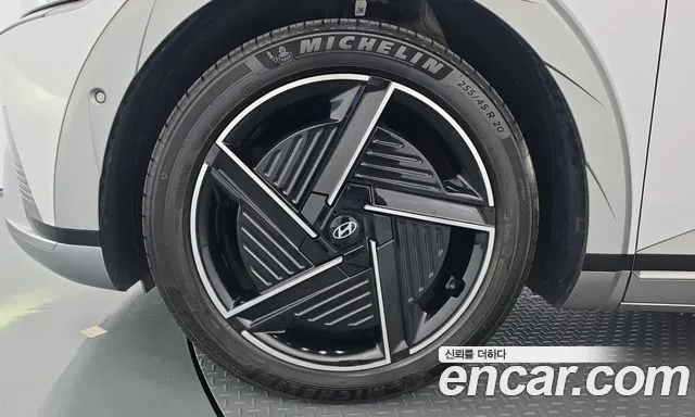 Hyundai Ioniq 5 — фото 4