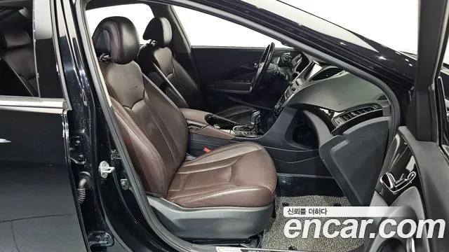 Hyundai Grandeur — фото 12