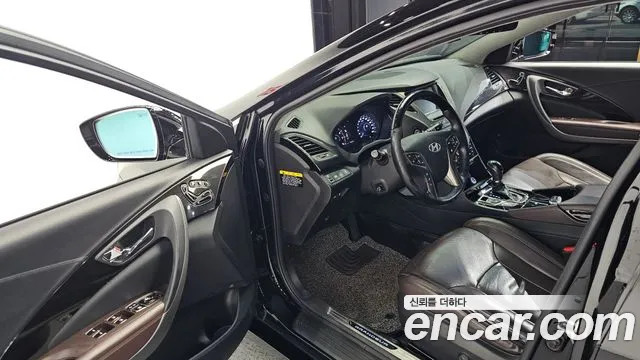 Hyundai Grandeur — фото 10