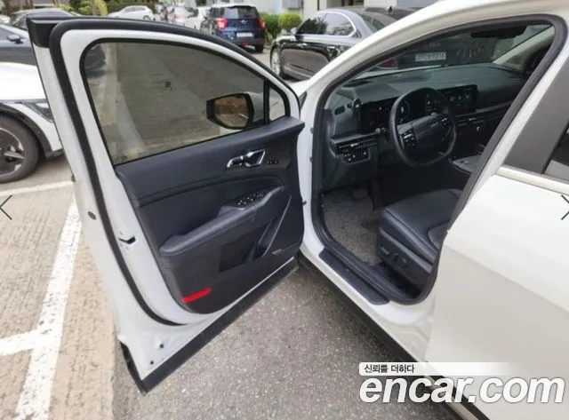 Kia Sportage — фото 17