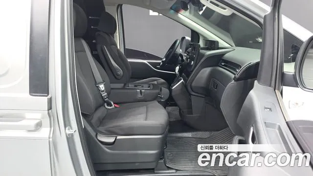 Hyundai Staria — фото 26