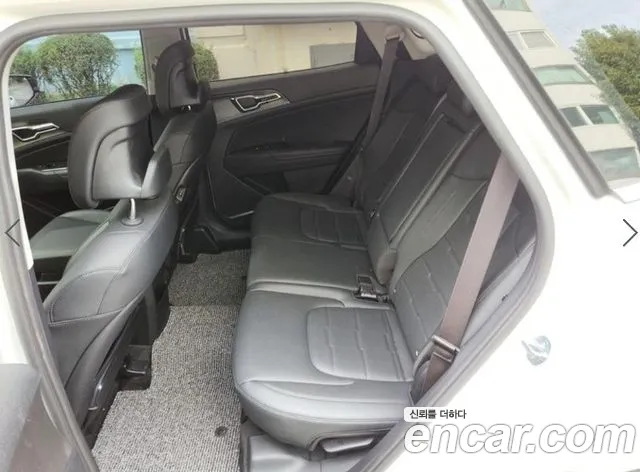 Kia Sportage — фото 14