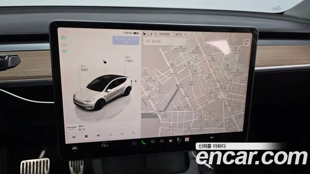 Tesla Model Y — фото 13