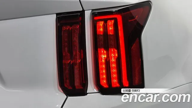Kia Sorento — фото 23