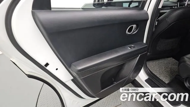 Hyundai Ioniq 5 — фото 25